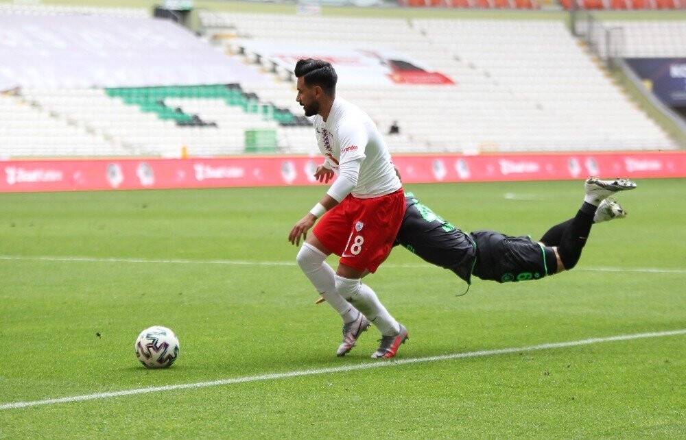Konyaspor: 3 - Altınordu: 1