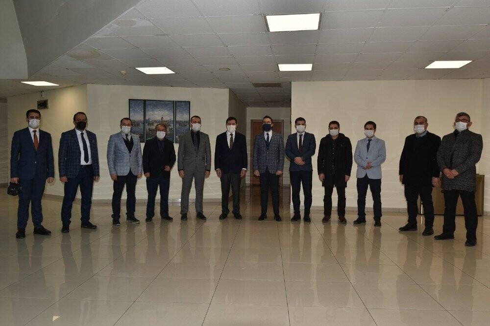 Başkan Kılca, her sabah personelle buluşuyor