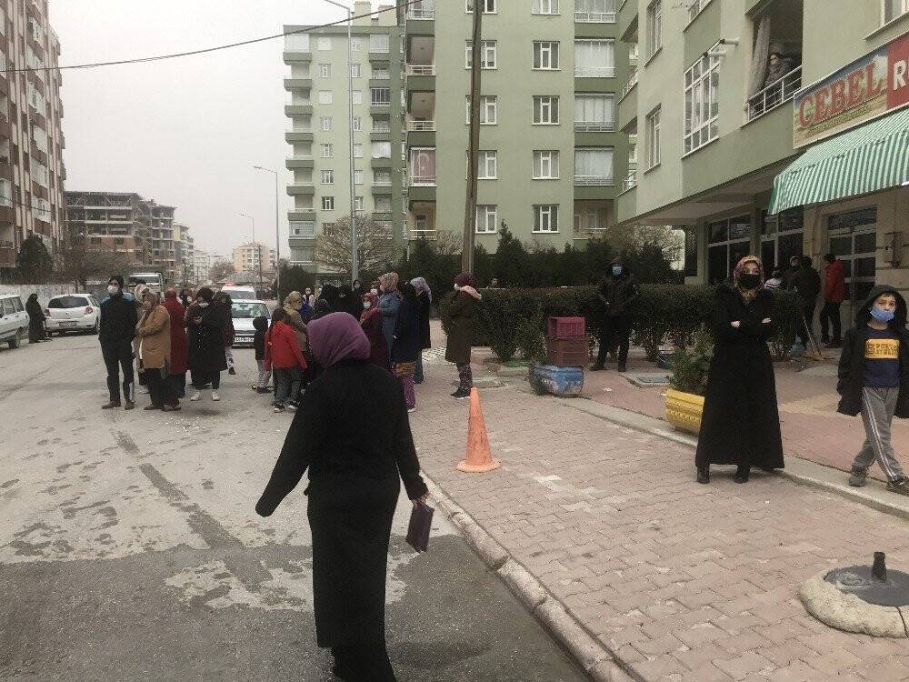 Konya'da feci olay! Halası ile tartışan genç evi ateşe verip, intihar etti