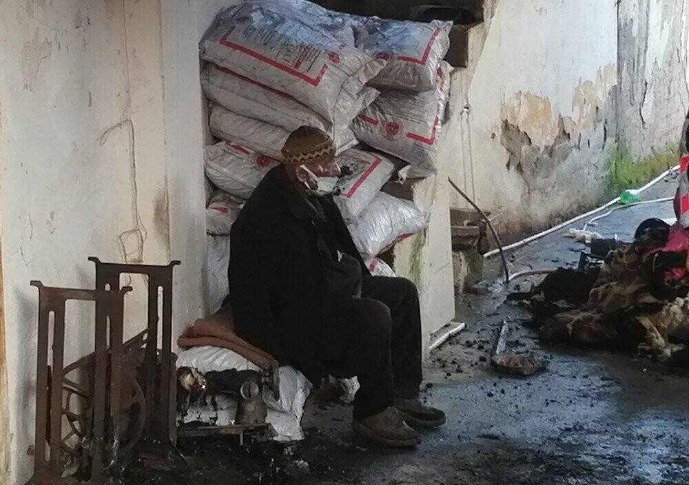 Yaşlı kadın yangında feci şekilde can verdi