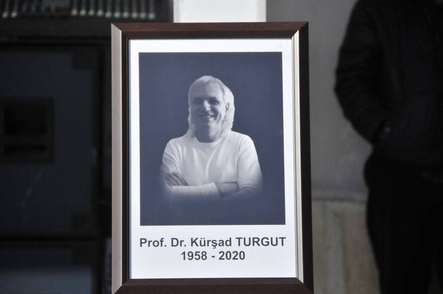 selcuk-universitesinde-prof-dr-kursad-turgut-icin-anma-toreni-5.jpg