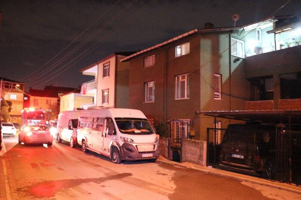 Mutfak tüpü patladı: 2 yaralı