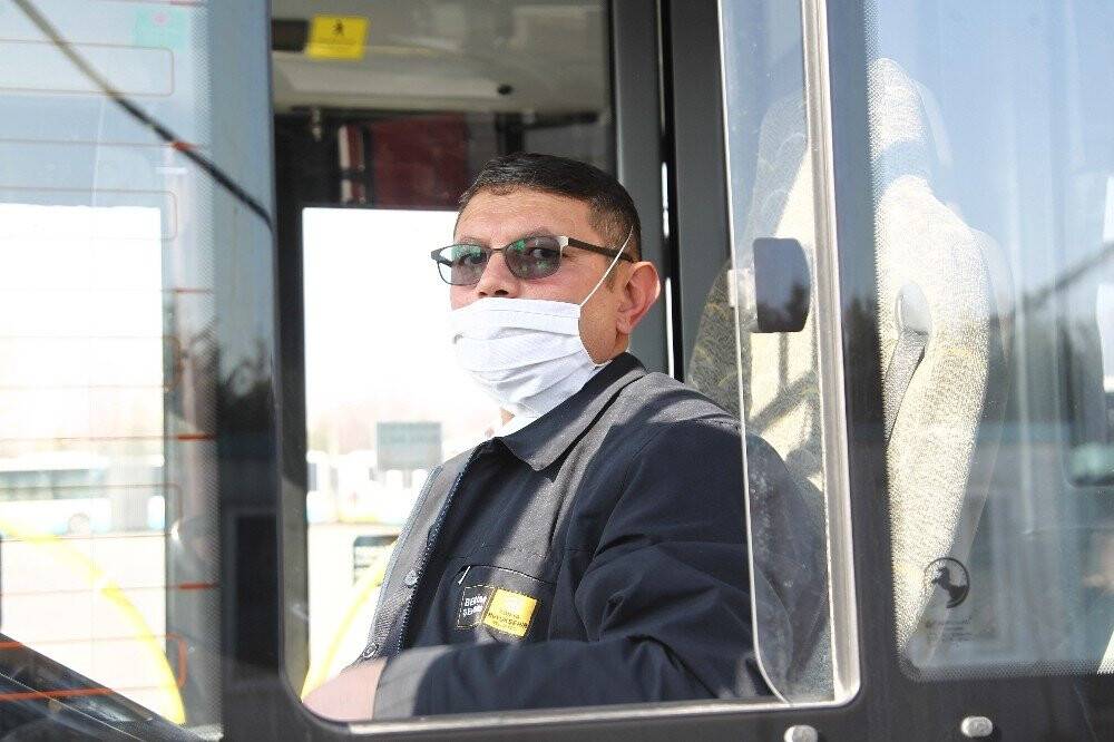 Konya'da otobüs şoförü fenalaşan yolcuyu hastaneye yetiştirdi