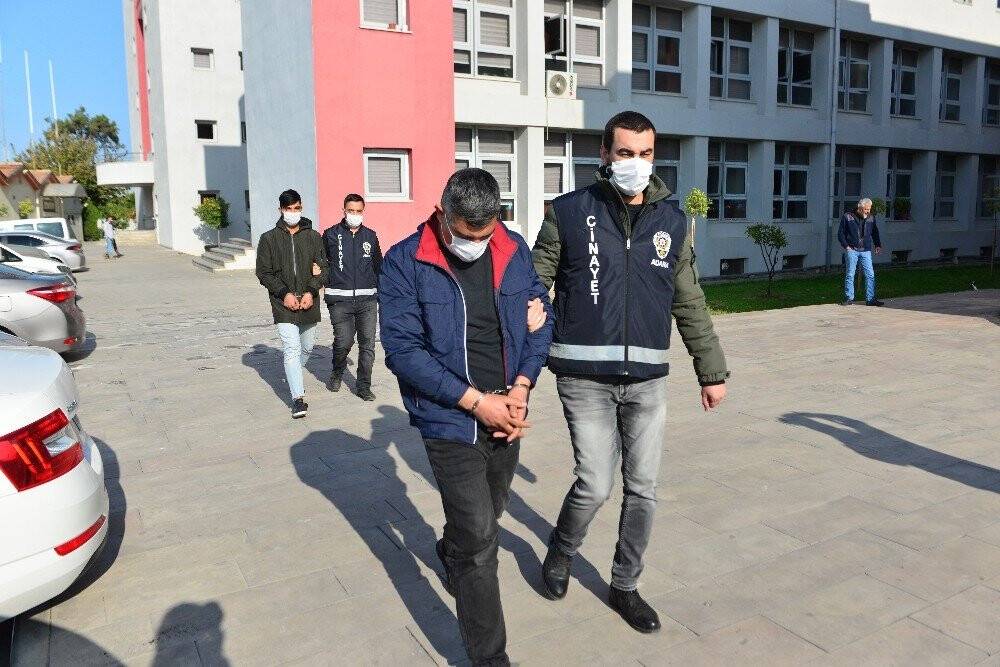 Parasını alamadı darp edildi, çıkan kavgada iki kişi yaralandı