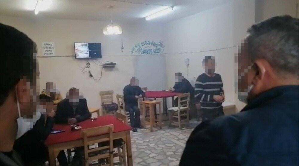 Kumar oynarken yakalanan 22 kişiye 26 bin TL para cezası uygulandı