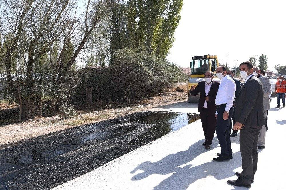 Konya'nın ilçelerine 2020'de 380 kilometre yol yapıldı