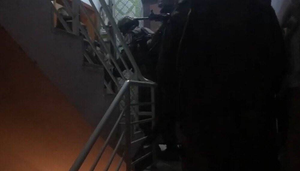 Karaman’da 300 polisin katılımıyla uyuşturucu operasyonu!