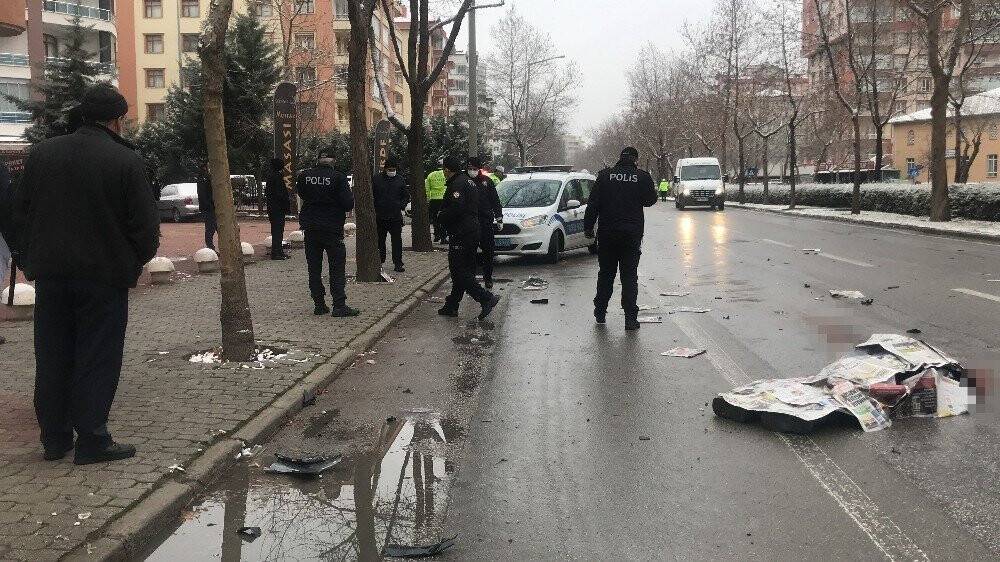 Konya'da otomobilin çarptığı gazete dağıtıcısı hayatını kaybetti