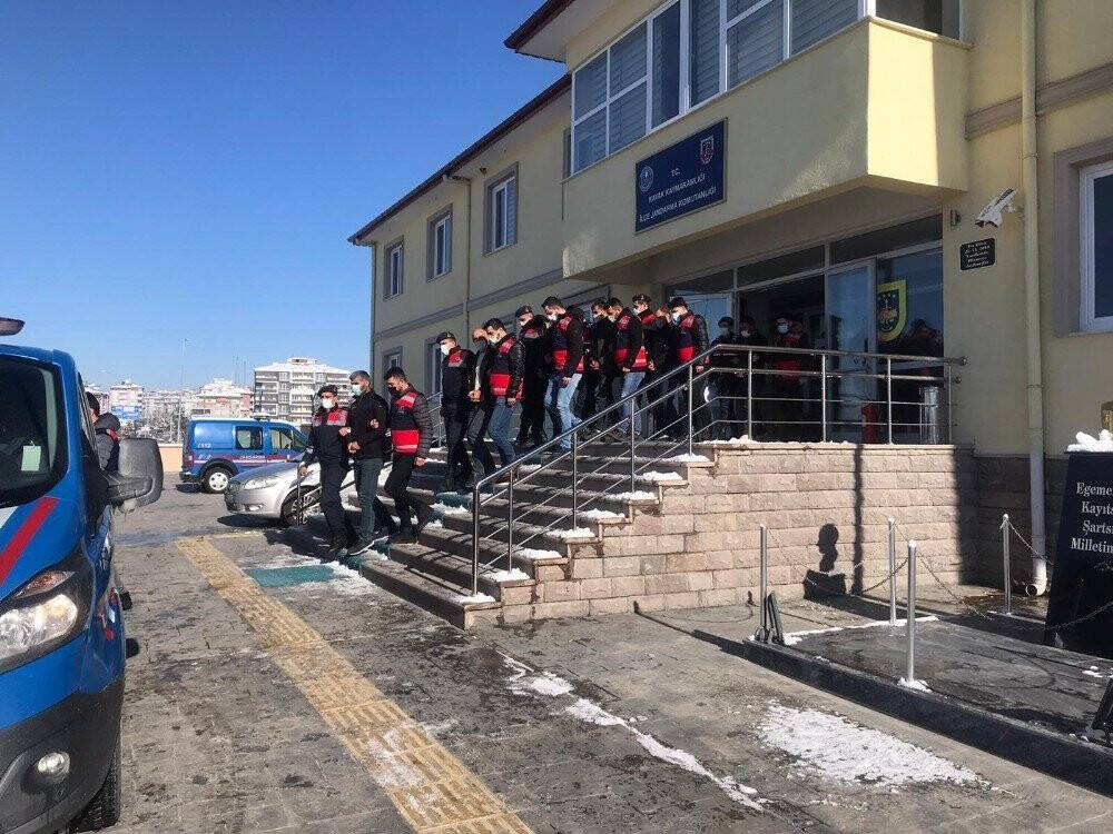 20 milyonluk kablo hırsızlığına jandarma operasyonu