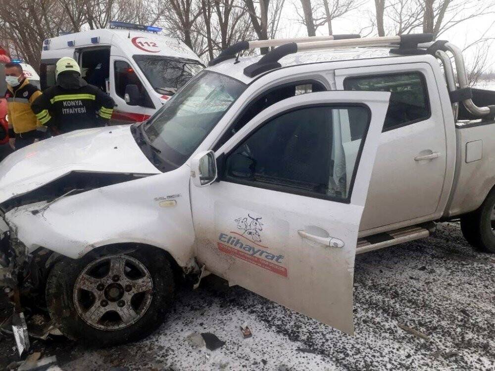 Konya’da zincirleme kaza: 1ölü, 4 yaralı