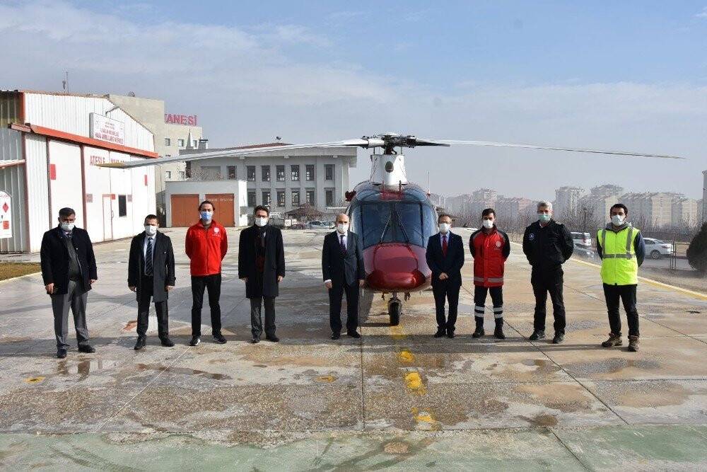 Sağlığın havadaki kahramanları: Helikopter ambulanstan 10 yılda 2 bin 500 acil uçuş