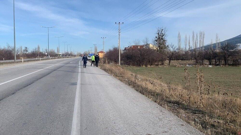 Konya - Afyonkarahisar yolunda sollama kavgası kanlı bitti: 1 ölü, 1 yaralı