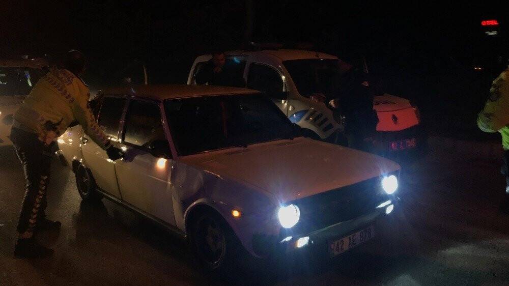 Konya’da alkollü sürücü 60 kilometrelik kovalamaca sonucu yakalandı