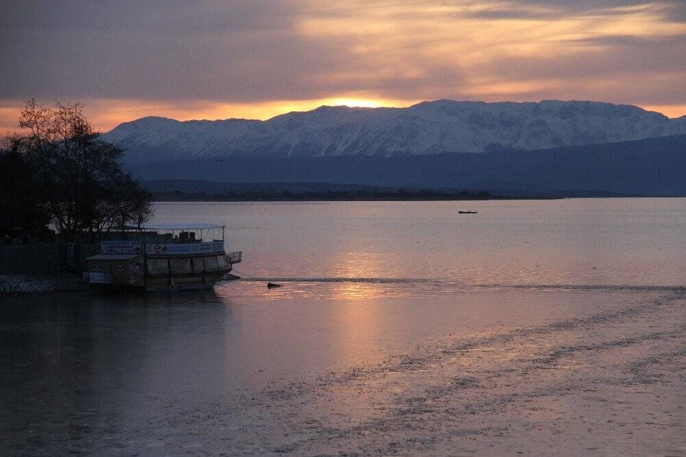 Beyşehir Gölü'nde kartpostallık görüntüler