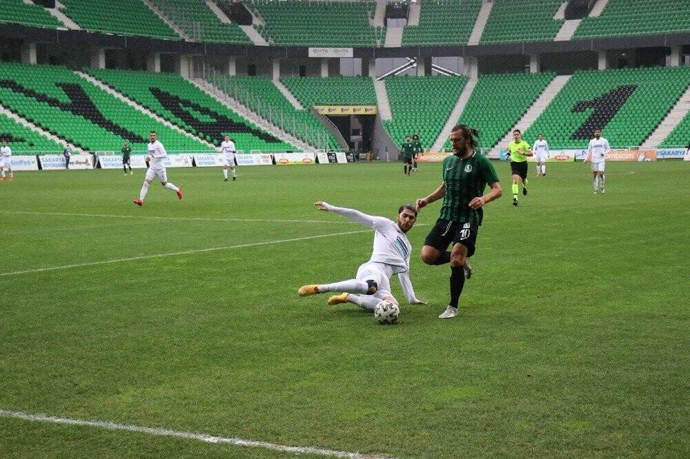 1922 Konyaspor 2. devreye puanla başladı