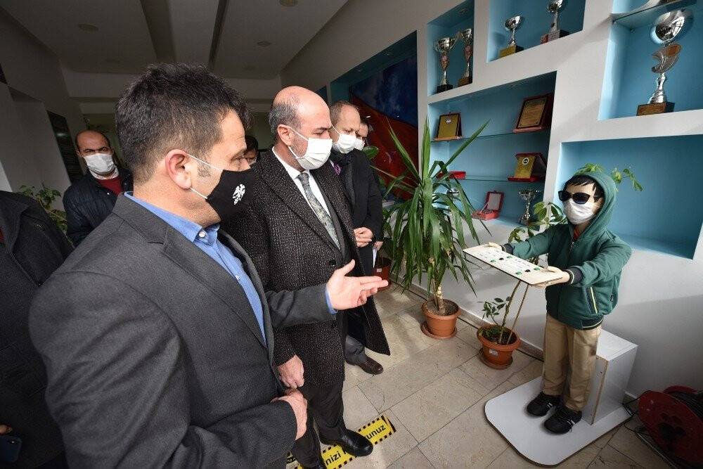 Başkan Pekyatırmacı’dan okul ziyaretleri