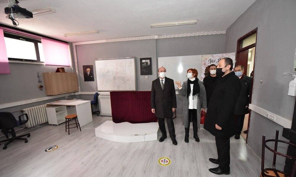 Başkan Pekyatırmacı’dan okul ziyaretleri