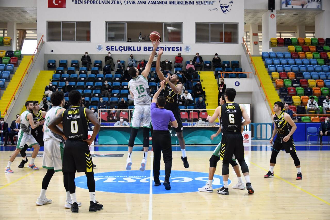 konyaspor-basketbol-3.jpg