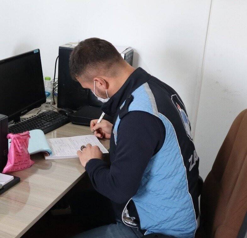 Dilencinin bir günlük hasılatı zabıta ekiplerini bile şaşırttı