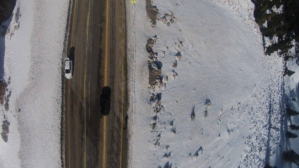 Karla buluşan Antalya-Konya karayolunda  kartpostallık görüntüler
