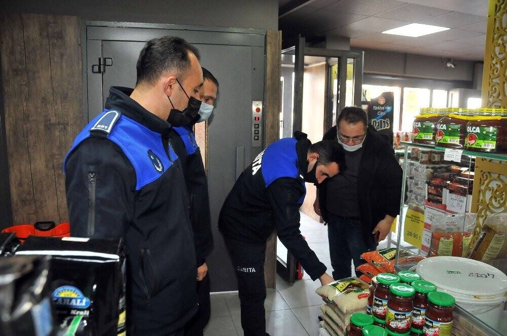 Konya'da zabıta denetimleri sürüyor