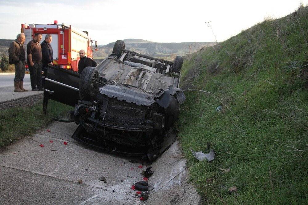 Konya'ya kız istemeye gelirken kaza yaptılar