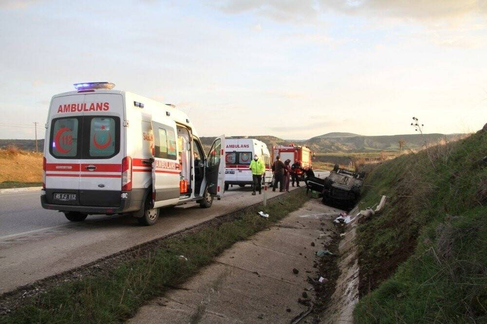 Konya'ya kız istemeye gelirken kaza yaptılar
