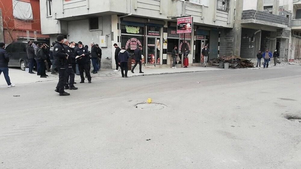 2 aile arasında silahlı kavga: 5 yaralı