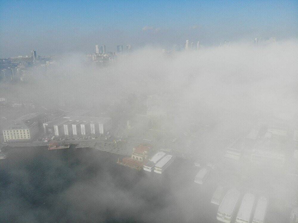 İstanbul’da sis manzaraları