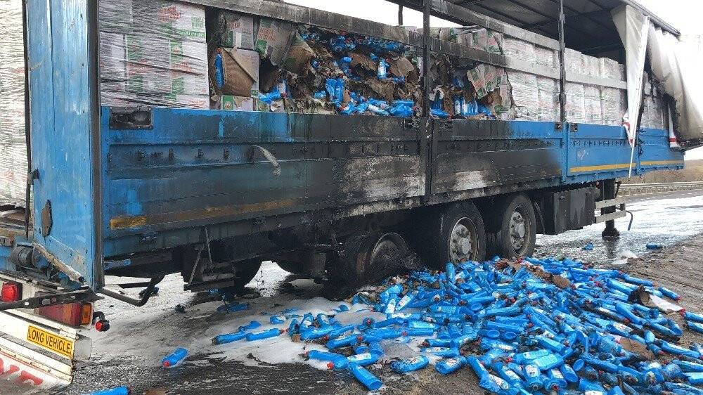 Deterjan yüklü tırda yangın paniği
