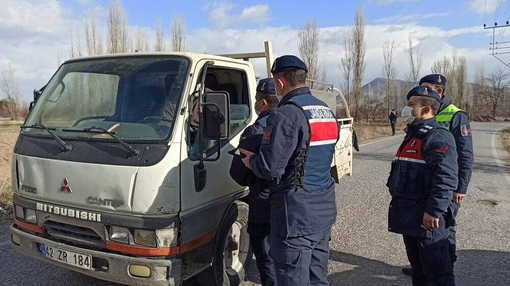 Konya’da bir mahalleye mutasyonlu virüs karantinası