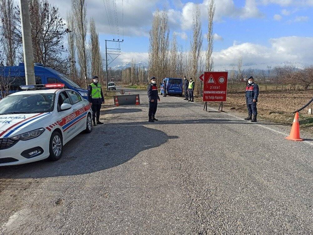 Konya’da bir mahalleye mutasyonlu virüs karantinası