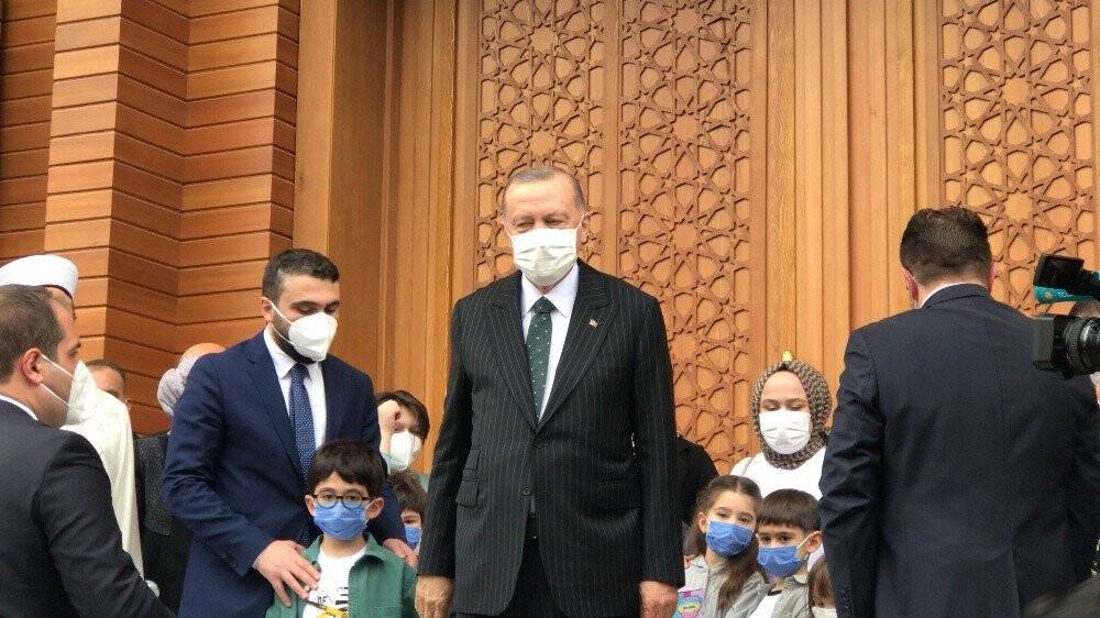 Cumhurbaşkanı Erdoğan Rize’de Hacı Ahmet Erdoğan Camii’nin açılışını gerçekleştirdi