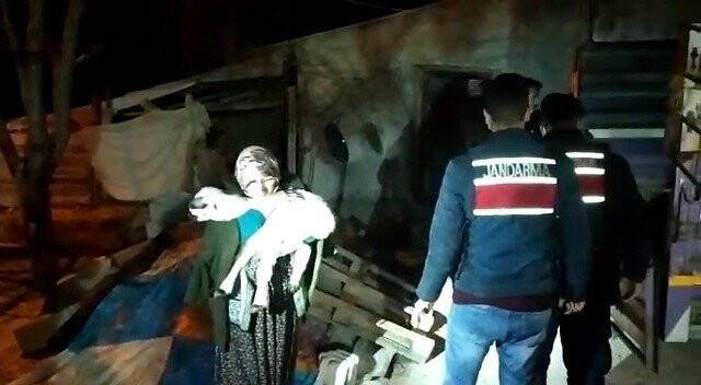 Şehit annesi çalınan kuzu ve koyunlarına kavuştu