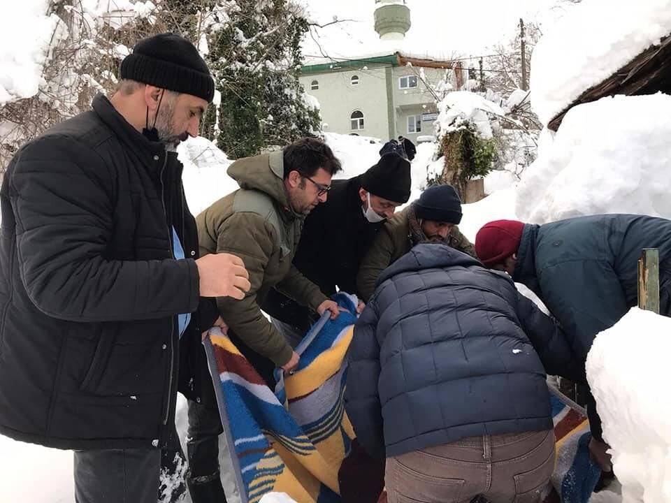 Ekipler bu kez şehit annesi için seferber oldu