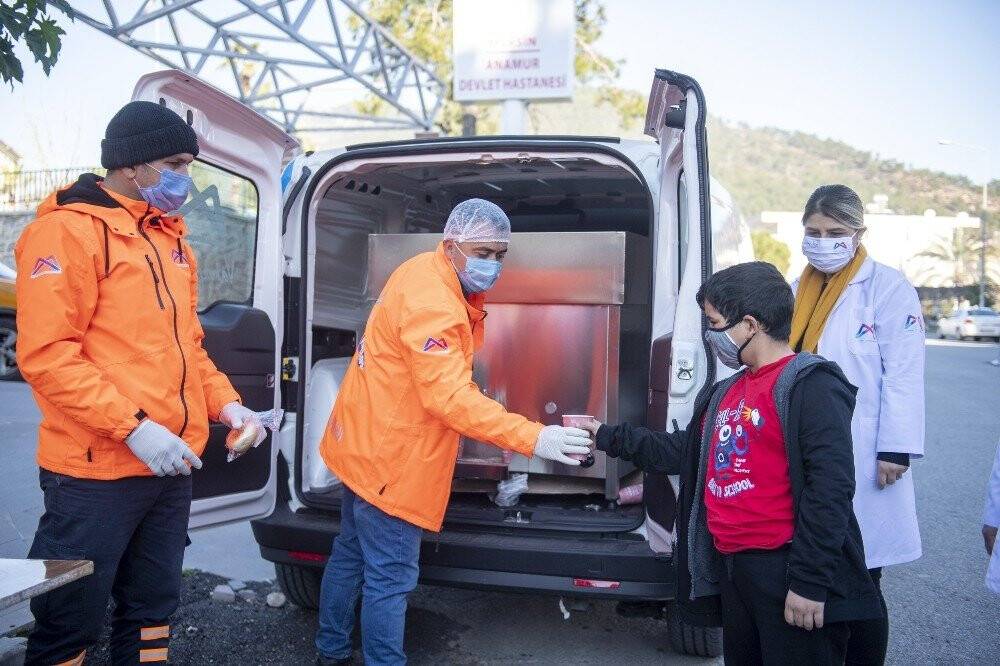 ‘1 Ekmek 1 Çorsa’ projesi 5 ilçede daha başladı
