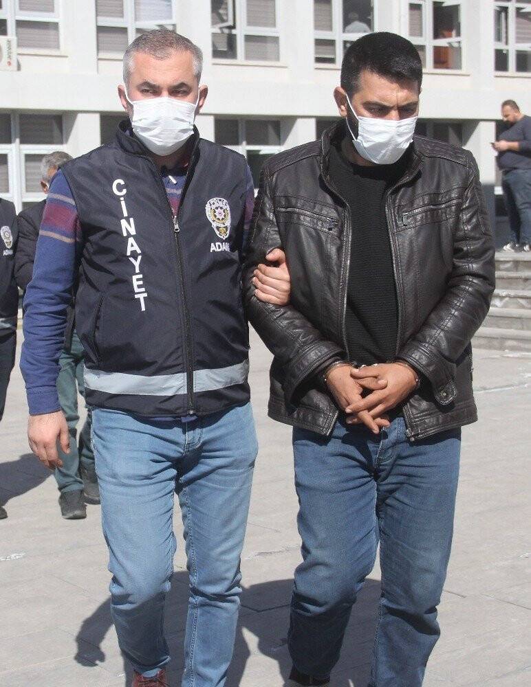 Arkadaşlarını yanlışlıkla öldürüp, işkence yaptıkları şahsa suçu attılar