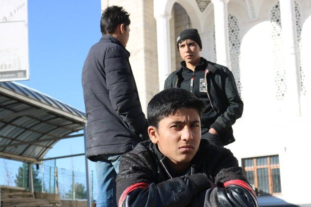 Düzensiz göçmenlerin umut yolculuğu Diyarbakır’da son buluyor