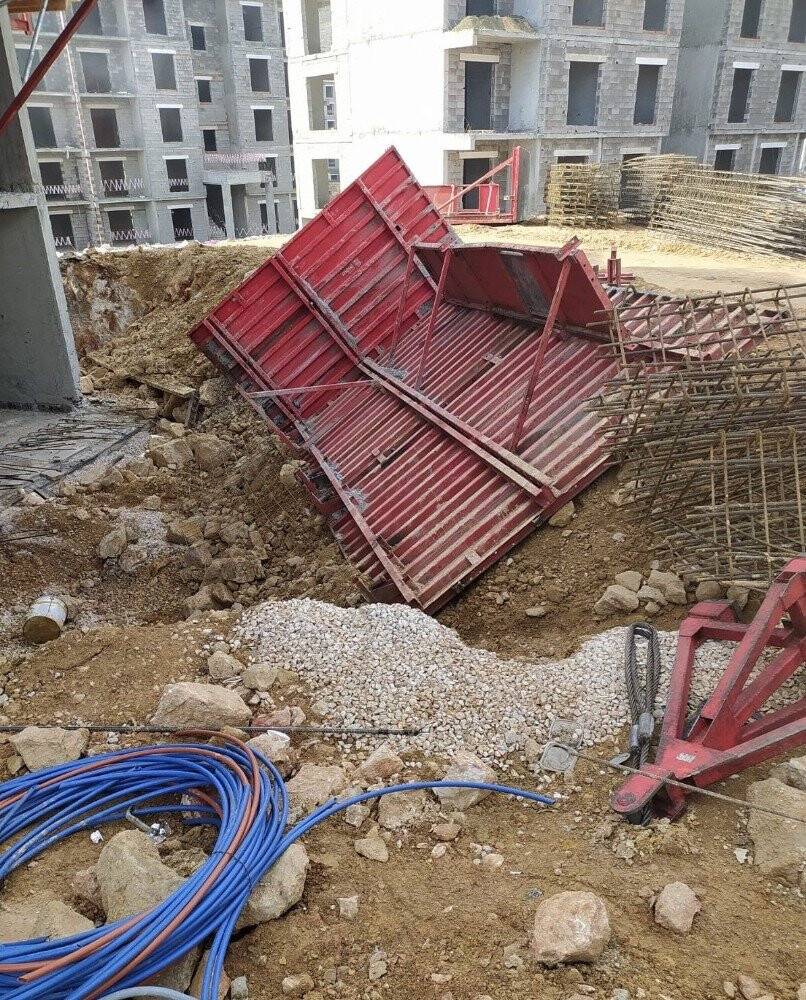 2 ton kalıbın altında kaldı ölmedi hayata tutundu