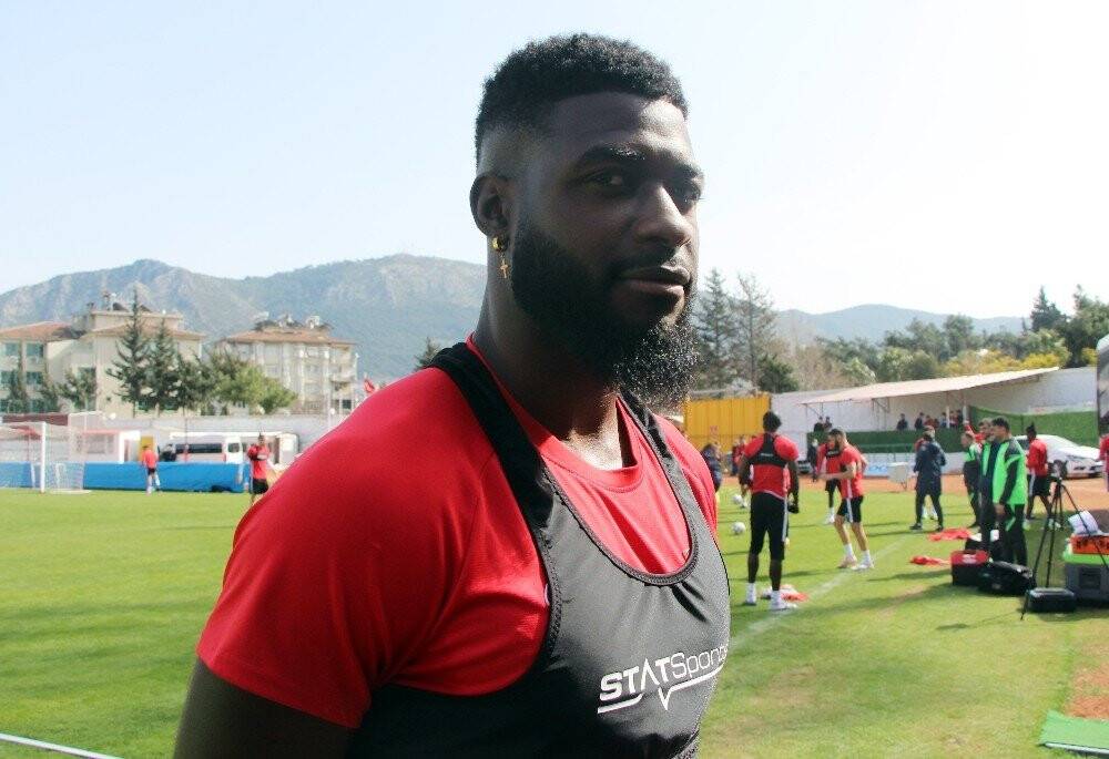 Ömer Erdoğan: "Aaron Boupendza bu duruma Hatayspor sayesinde geldi"