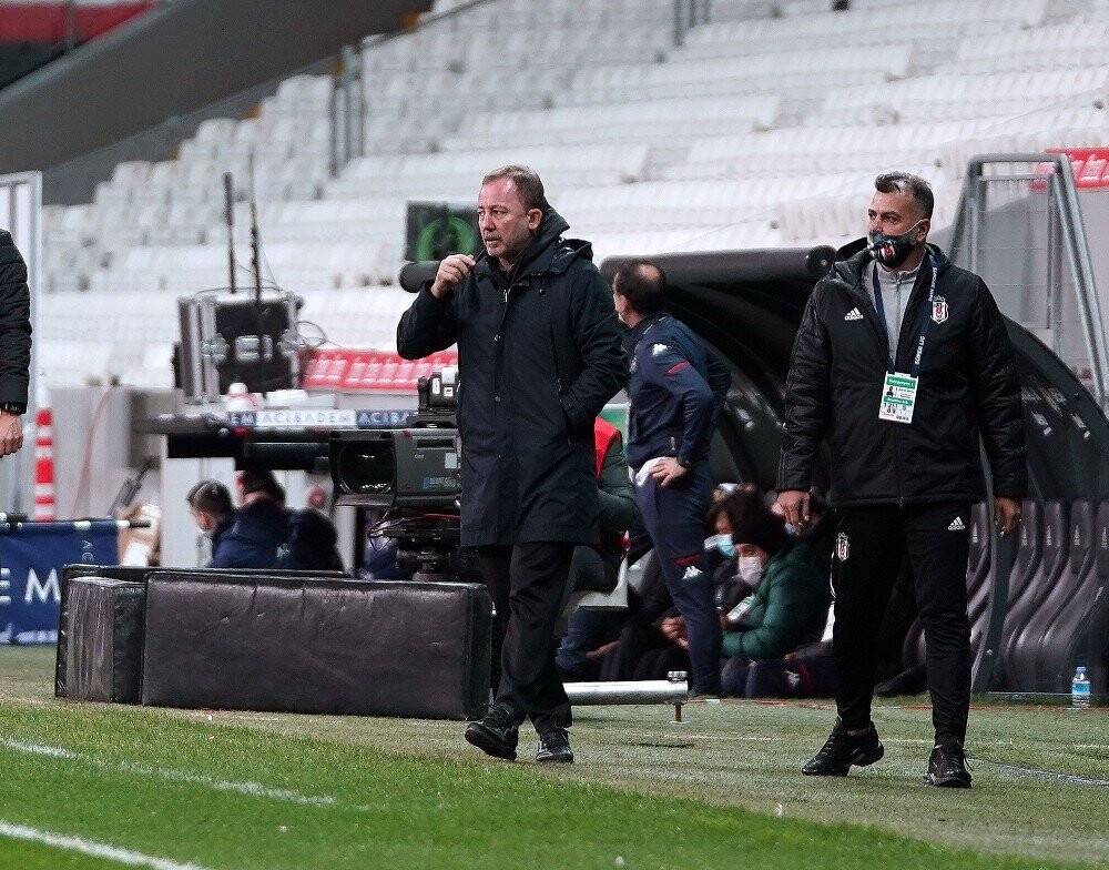 Süper Lig: Beşiktaş: 3 - Y. Denizlispor: 0 (Maç sonucu)