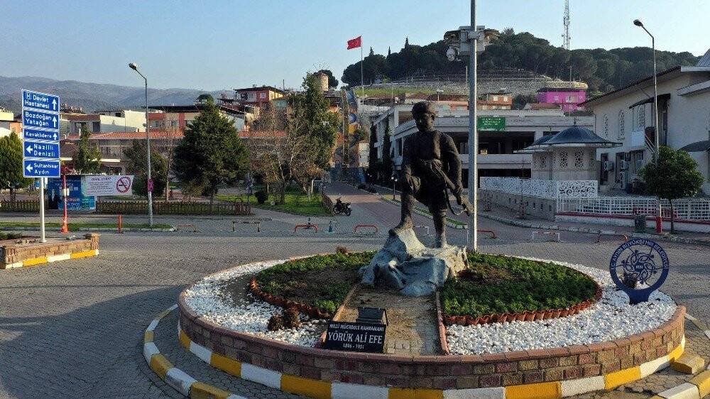 65 yıllık köprü yenilendi, en çok pideci esnafı sevindi