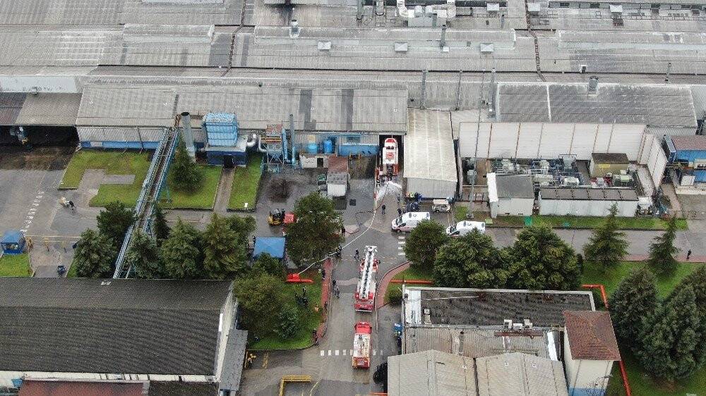 Lastik fabrikasında korkutan yangın