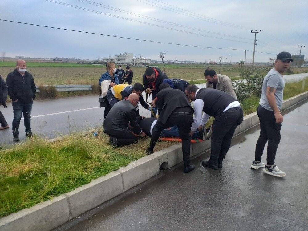 Trafik kazası sonrası düşündüren ilk yardım kargaşası