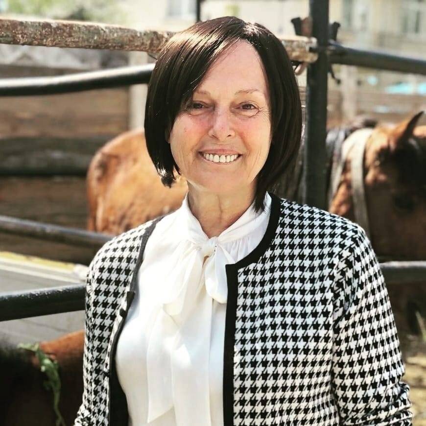 AK Partili Çiğdem Karaaslan’ın annesi son yolculuğuna uğurlandı