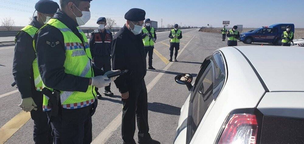 Konya'da Jandarma’dan Covid-19 denetimi