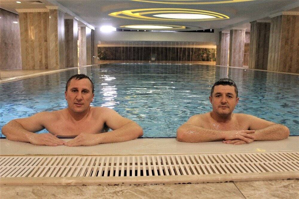 Hamamlar açıldı vatandaş kese ve masaja koştu
