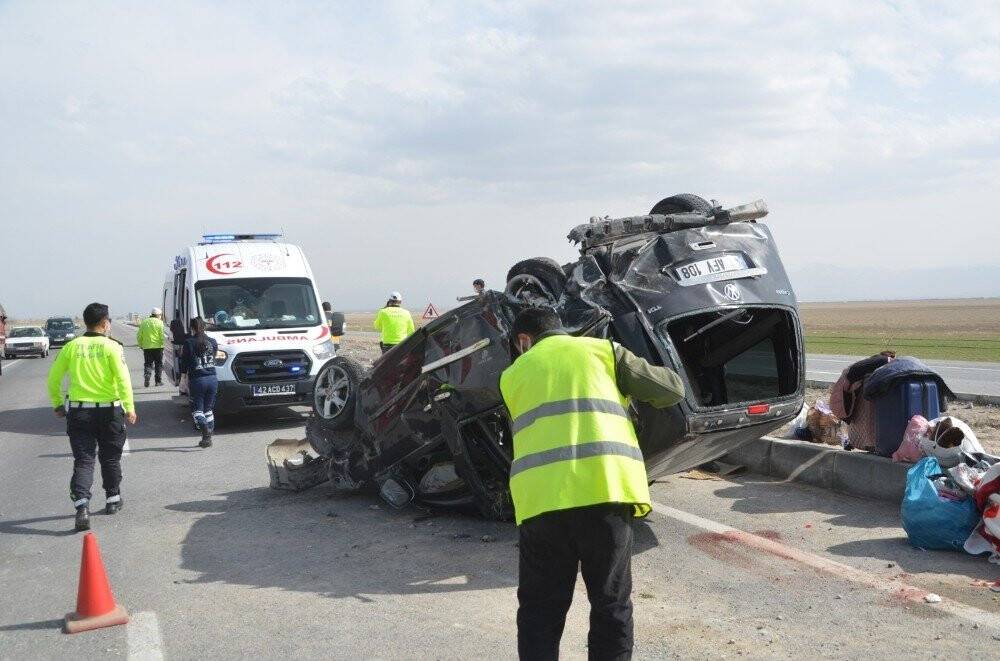 Konya’da otomobil devrildi: 4 yaralı