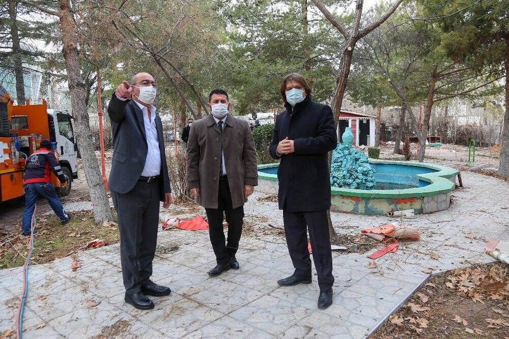 Meram Belediyesi parklardaki revizyon çalışmalarını sürdürüyor