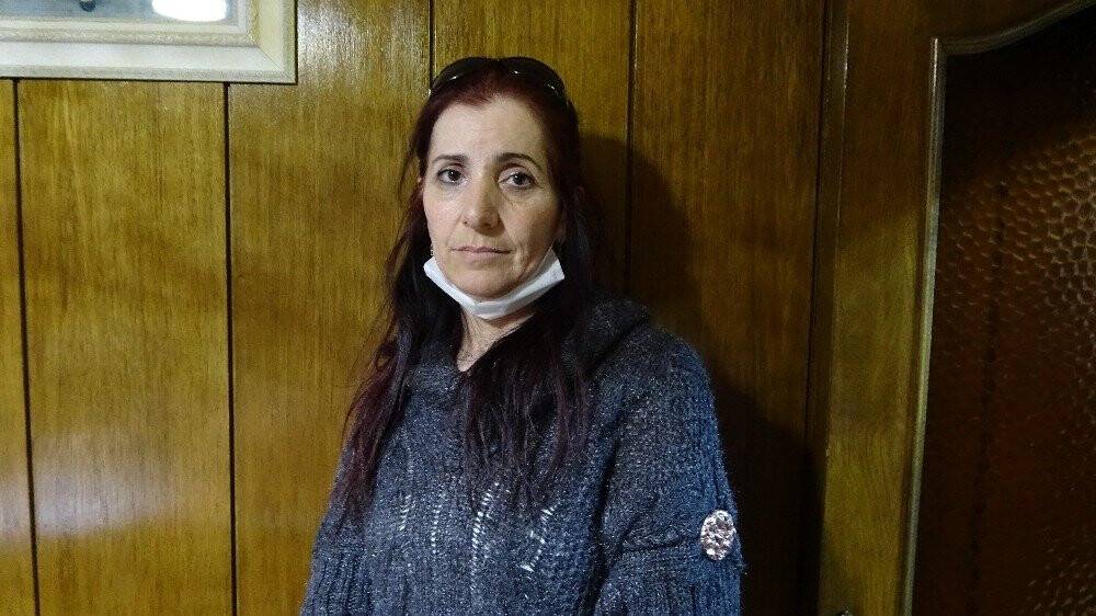 ’Boşandım’ diye davul zurna çaldırdı, şimdi de uzaklaştırma kararı aldırdı